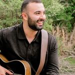 Adam Olmos - @adamolmosmusic - Instagram