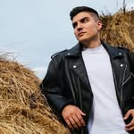 @adamoren__ - Instagram