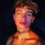 @adamplewka392 - Instagram