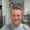 Adam Polański - @wynajmijniekupuj - TikTok