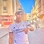 Adam Tipo - Facebook