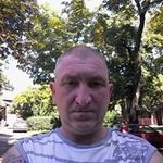 Adam Trzosowski - @adamtrzosowski - Instagram