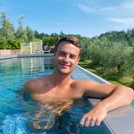 Adam Zimmer - @aroyzimmer - Instagram