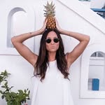 MADELEINE  | Travel 🤍 Vegan - @_maddie_mueller_ - Instagram