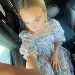 Addison Campbell - @addison.dresses.5 - Instagram