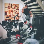 Adé Johnson - @ajohnsona - Instagram