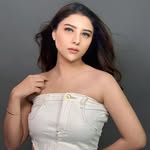 Adelee Adisti 🌸 - @aadelee_12 - Instagram