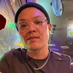 Adel Castillo - @adellouie - Instagram