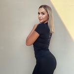 Adela Bello - @adellebello19 - Instagram