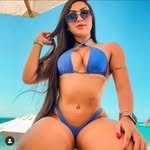 adela Ellis - @gemsunlag - Instagram