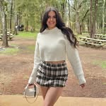 Adelaida Leon - @_adelaidaleon - Instagram