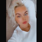 @adelaidebaker - Instagram