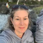 Adele Armstrong - @armade - Instagram