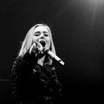 @love_singing_adele_covers - Instagram