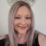 Adele Gill - @dellydimples - Instagram