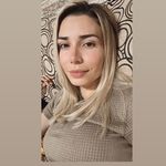 Adele González - @adele17glz - Instagram