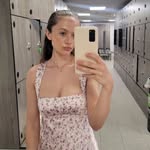 Adèle Scott - @adelegracescott - Instagram