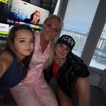 Adele Hanson - @delhans09 - Instagram