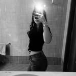 ade - @adele_marasci - Instagram