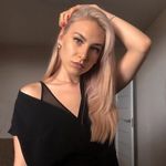 Adele Weaver - @adeleweaver39 - Instagram