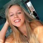 Adeline James - @mandbmli - Instagram