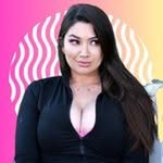 Laure Garnier - @adelyn.wright.01334 - Instagram