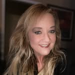 Adena Smith - @ahobbs42 - Instagram