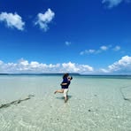 Adi Oza - Facebook