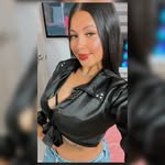 Adriiana AA - @adrianageezy - Instagram