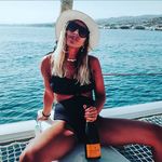 Adriana Laguna - @adriana_laguna - Instagram