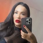 Adriana Santos - @adriana.lays - Instagram