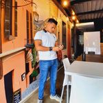Adrian Alejandro - @adriaanguitarra - Instagram