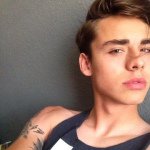 Adrian Alejo - @adrian.alejo - Instagram