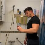 Adrian Bartella - Facebook