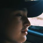 adrian batres - @adrianbatres16 - Instagram
