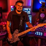 Adrian Benavides - @bilderbergmusic - Instagram