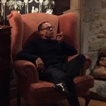 Adrian Binns - @b37 - Instagram