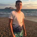 Adrian Borbon - @adrian.b.17 - Instagram
