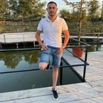 Adrian Călescu - @adriancalescu - Instagram