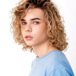 adrián carrera - @dyanbay - Instagram