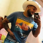 Adrian Castro - @adriicastro_250 - Instagram