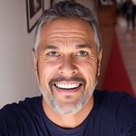 Adrian Cueva - @adriancuevag - Instagram