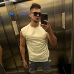 Adrian Daniel - @adrian_daniel_33 - Instagram