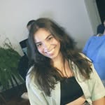 adriane - @adrianerb.png - Instagram