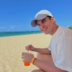 Adrian Estrella - @adriannestrella - Instagram