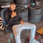 Adrian Flora - @adrianflora_06 - Instagram