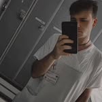 Adrian Frank - @andii__151 - Instagram