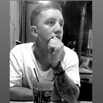 Adrian Geist - @adriian122 - Instagram
