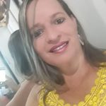 Adriangela Ferreira - @adriangella_goncalves - Instagram