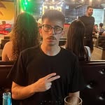 Adrian Luciano - @adrianrodriiguess - Instagram